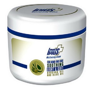 کرم مرطوب کننده دست و صورت آی پلاس مدل Olive and Avocado حجم 150 میلی لیتر
